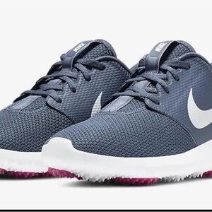 Nike Roshe G Golf Women's Navy mesh Sneakers with White Swoosh